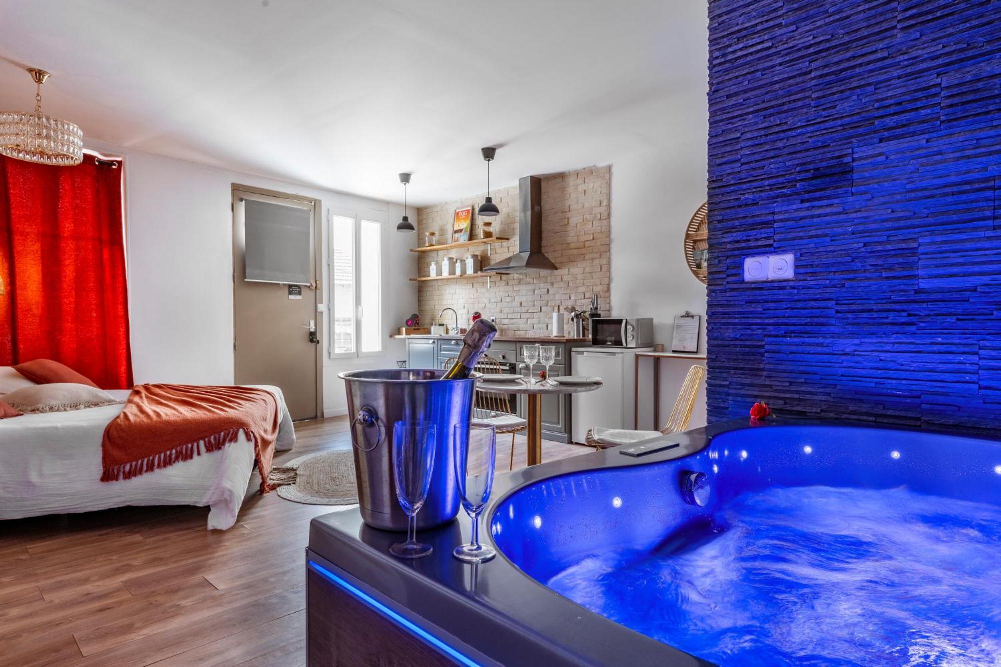 Loft Romantique - Privatif - Noctambulles * Hyères